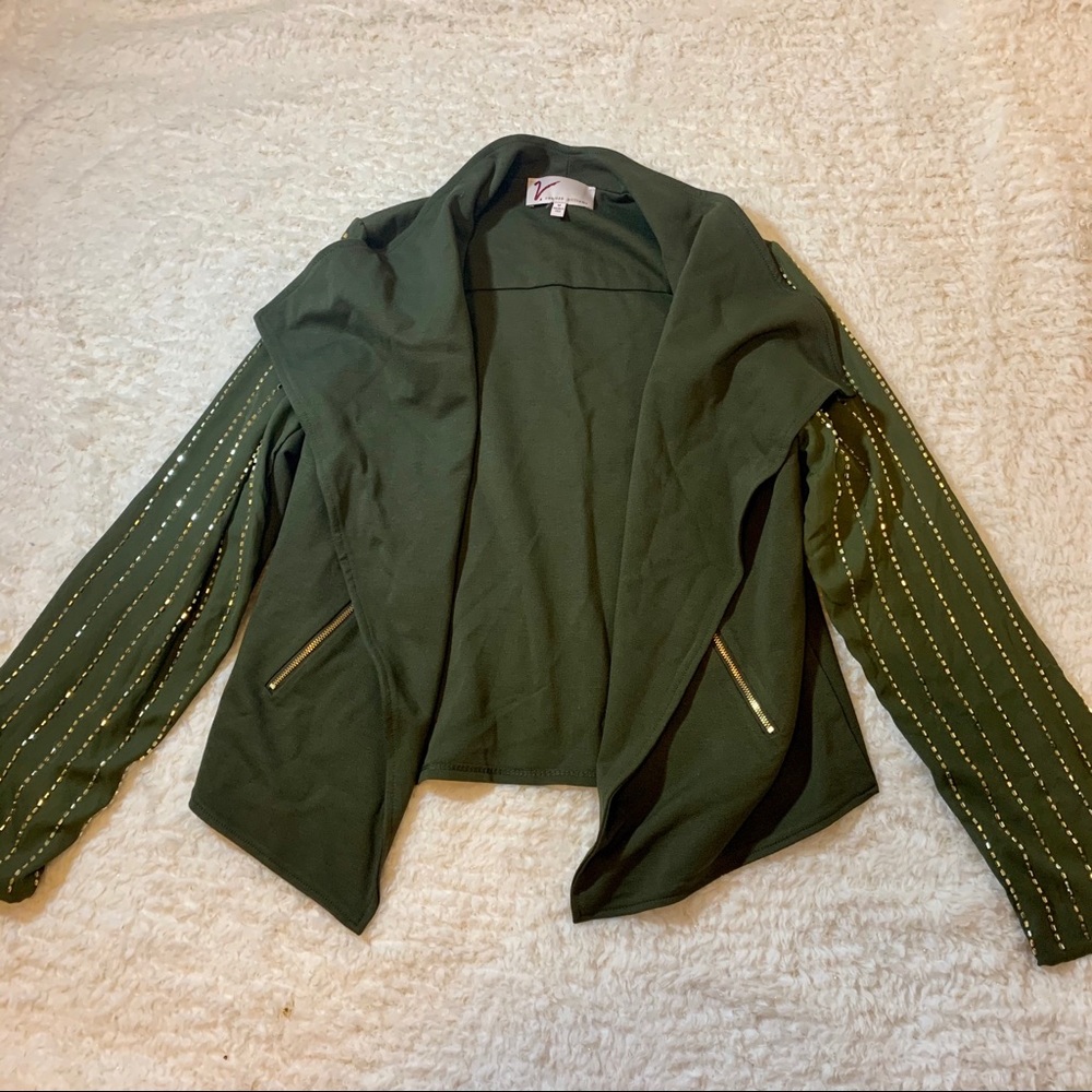 Vanessa Williams green jacket gold beading